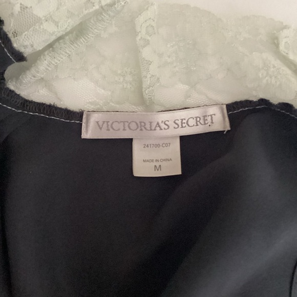 Victoria’s Secret Babydoll Romper Teddy Medium Black Satin Lace Fairy Goth Y2K - Picture 9 of 16